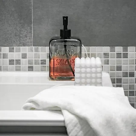 アパート Centro - Sabi フェラーラ